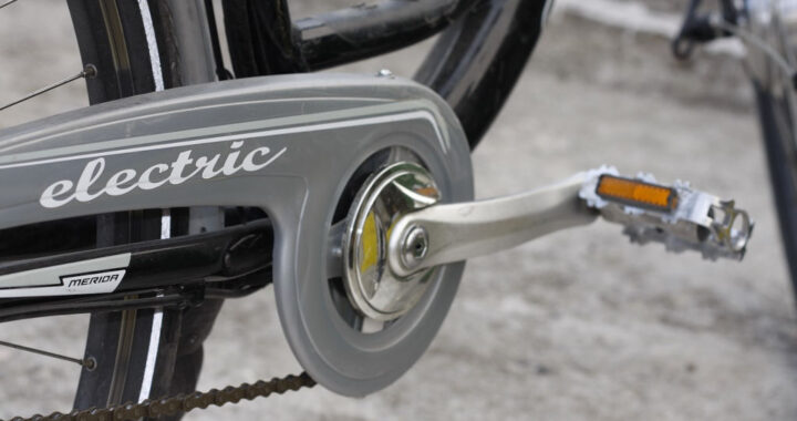 ¿Patinete eléctrico o bicicleta eléctrica? Te ayudamos a elegir la mejor opción